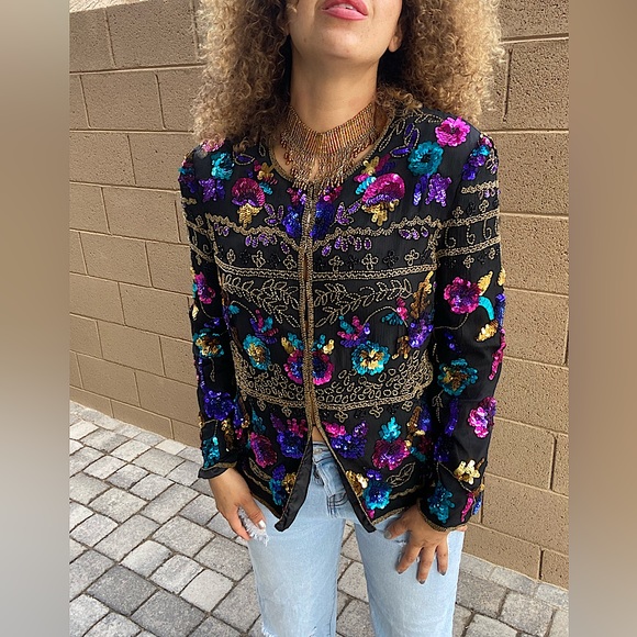 ✨Vintage Woman’s Sequins Blazer✨ - Picture 1 of 11